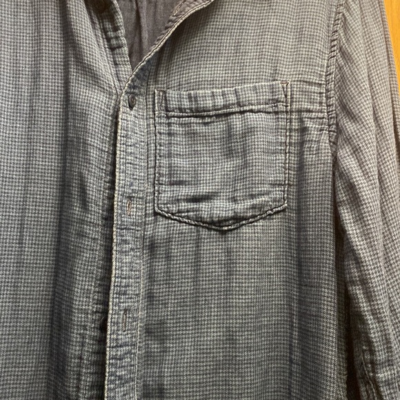 Madewell blue button up - Picture 3 of 7